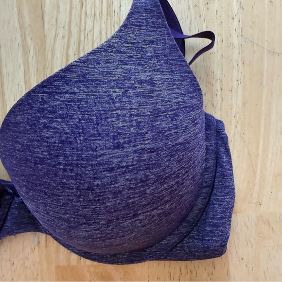 Victoria's Secret Padded Perfect Coverage Bra - Picture 2 of 5